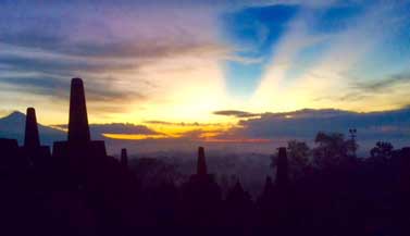 borobudur-sunrise