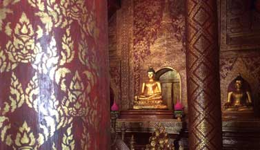 chiang-mai-buddha-statues
