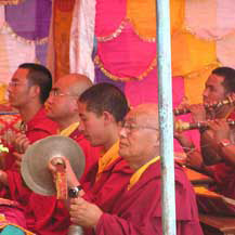 monks-playing-music-cham